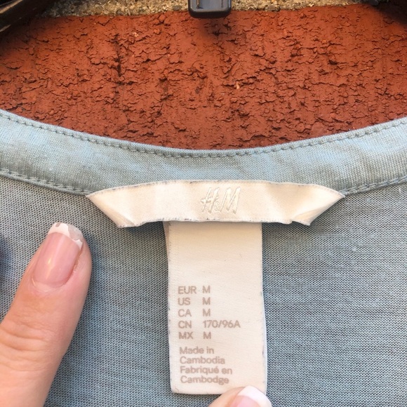H&M top blueish grey color - Picture 2 of 6